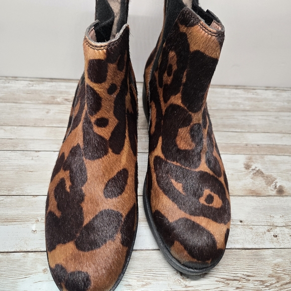 LOUISE ET CIE Chelsea Ankle Boot Sz7.5 Boot Leather Leopard Print Calf Hair - Picture 10 of 11